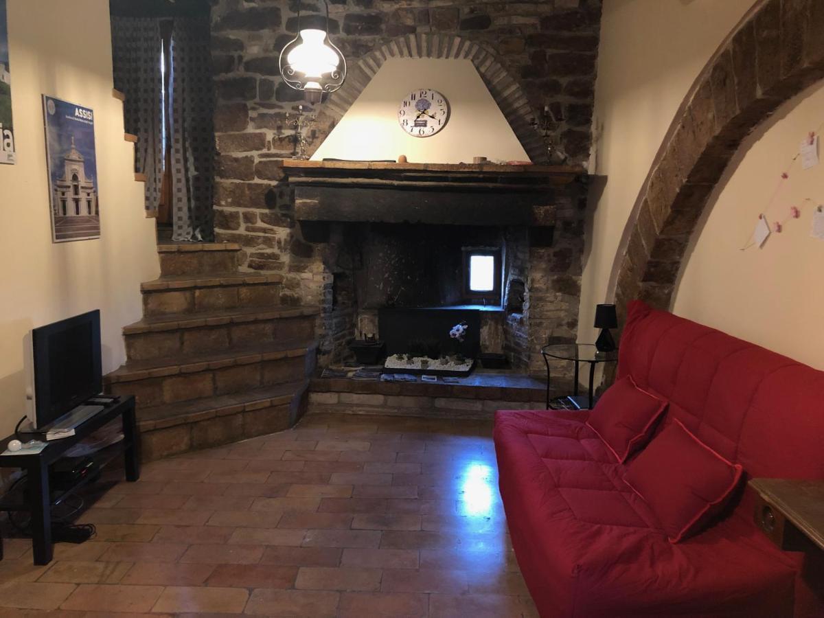 Ferienwohnung Nonna Flo Assisi Exterior foto